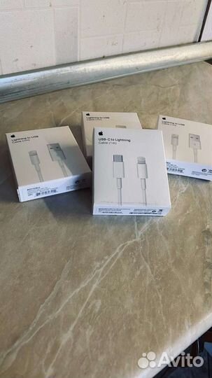 Зарядка на iPhone