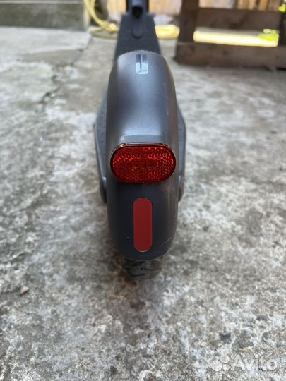 Электросамокат ninebot kickscooter e22