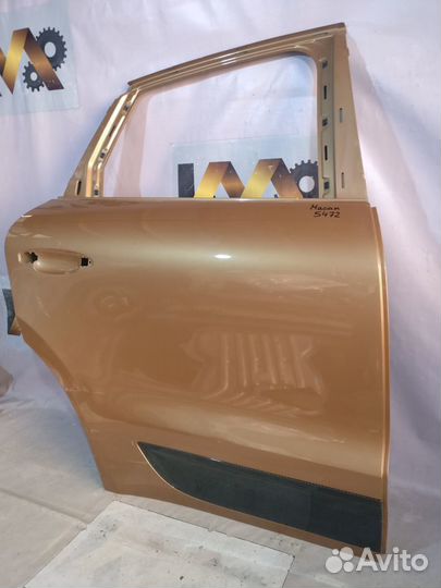 Порш Макан 2014- Дверь правая задняя 5472