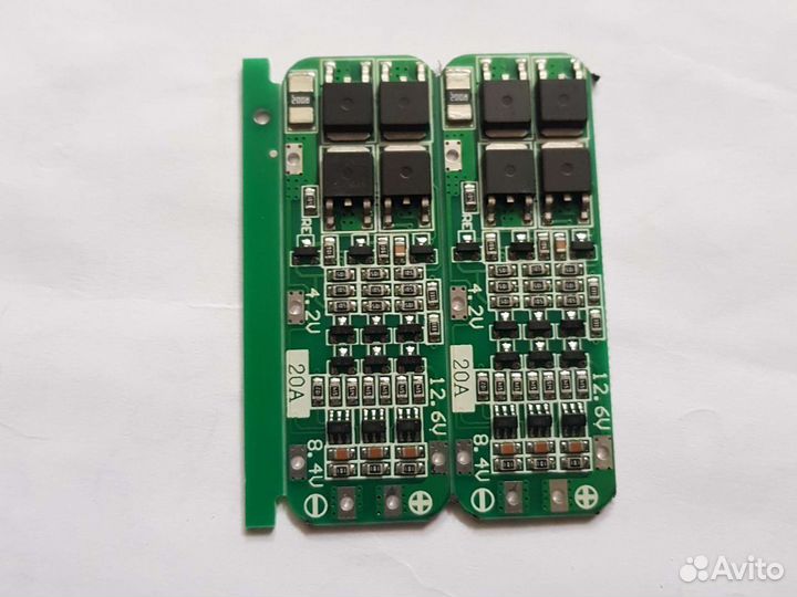 Плата зарядки 2,3,4- х li-ion аккумуляторов 18650