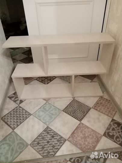 Полка книжная