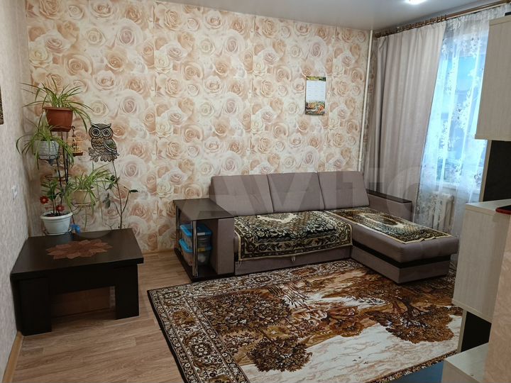 2-к. квартира, 52 м², 4/9 эт.