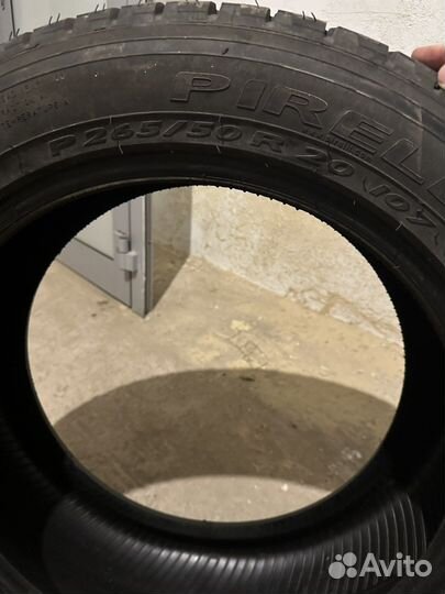 Pirelli Scorpion STR 265/50 R20