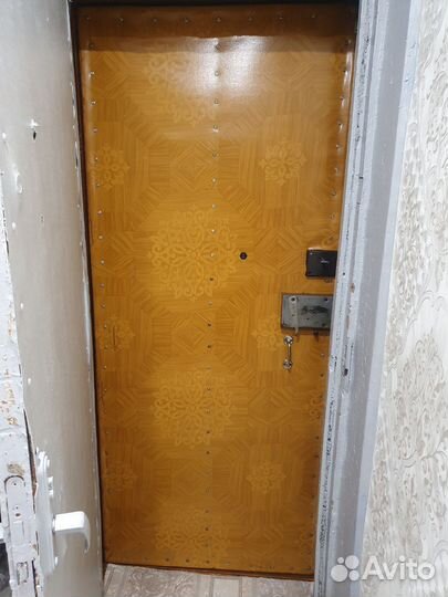 Дверь входная железная бу