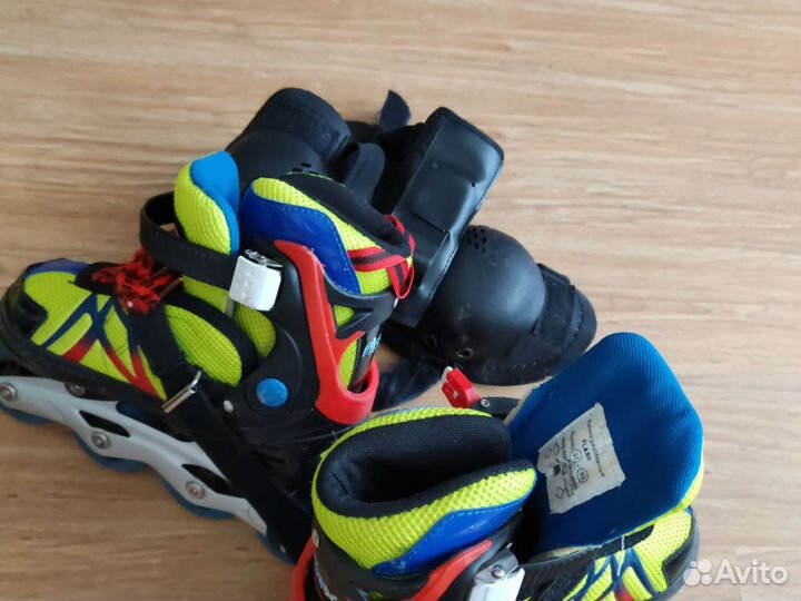 Роликовые коньки