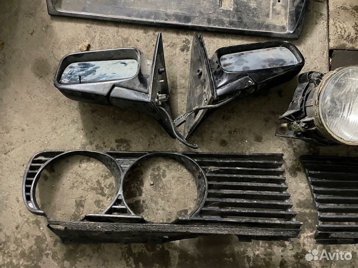 Маски фар BMW E30