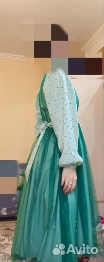 Вечернее платье