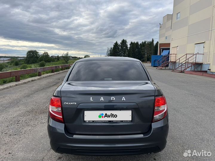 LADA Granta 1.6 МТ, 2022, 26 000 км