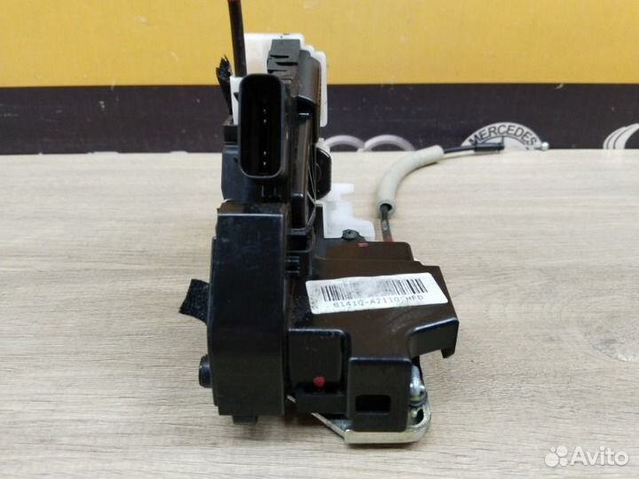 Замок двери задний левый Kia Ceed 2 JD D4FB 2013