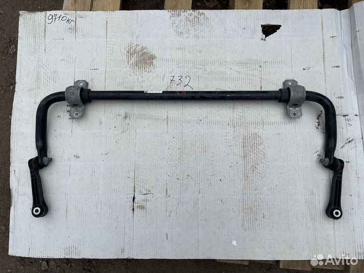 Стабилизатор задний на BMW M8 F91 F92