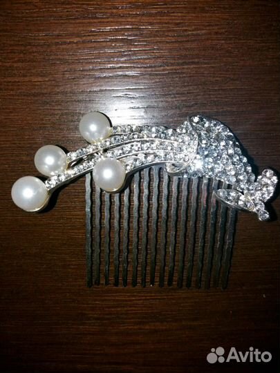 Заколка гребень