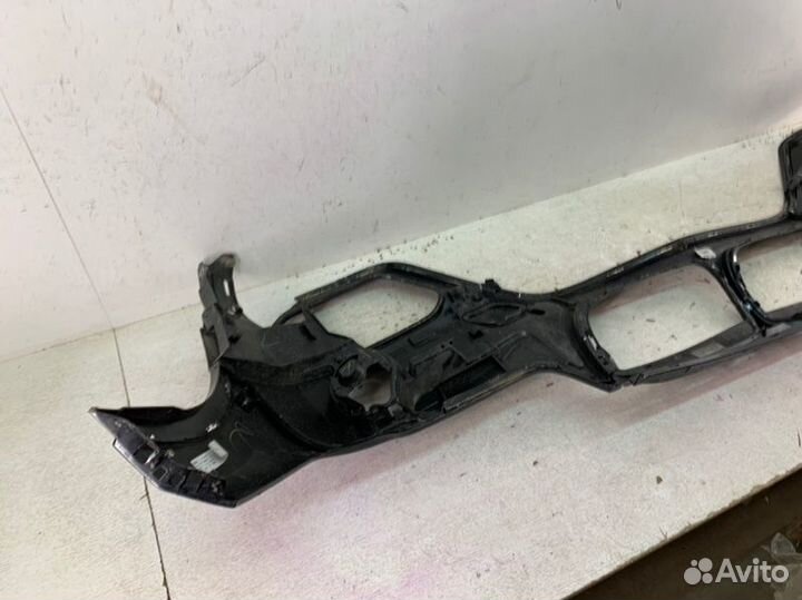 Бампер передний Bmw X1 F48 2015