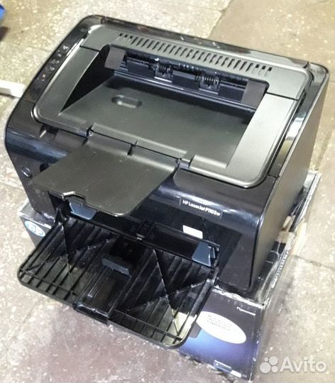 Принтер HP laserjet p1102w с wi-fi