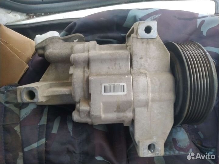 Компрессор кондиционера renault sandero stepway