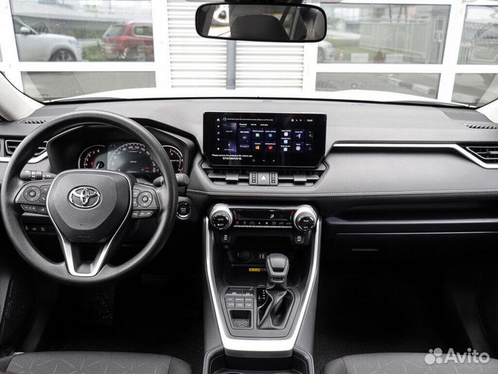 Toyota RAV4 2.0 CVT, 2024