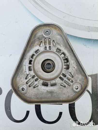 Чашка амортизатора Mercedes W212