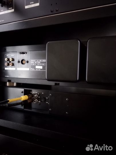 CD Player Classic Sony CDP-555ESD