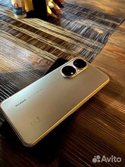 HUAWEI P50, 8/256 ГБ