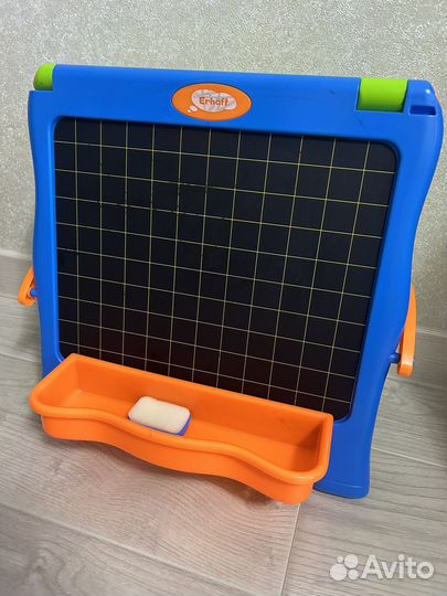 Доска мольберт магнитно-меловая маленькая