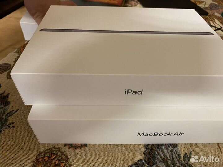 Коробки от айфона, айпада