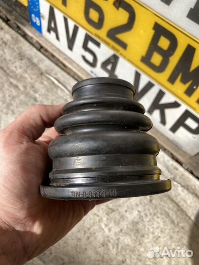 Пыльник левого привода Renault Logan, Sandero