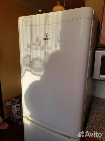 Холодильник бу