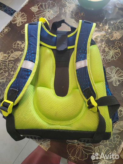 Школьный рюкзак, ранец. Начальная школа