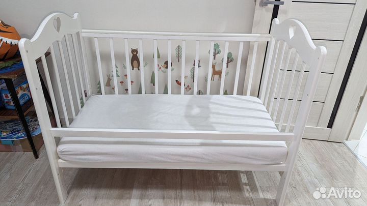 Детская кроватка манеж