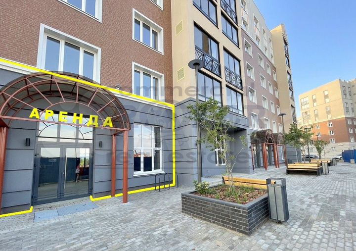 Ж.к. Знак, Аренда Торгового Помещения - 84 м²