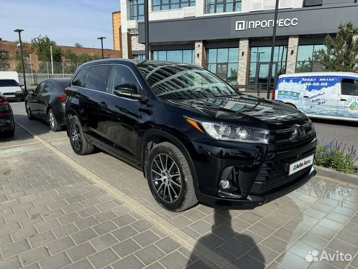 Toyota Highlander 3.5 AT, 2019, 69 100 км