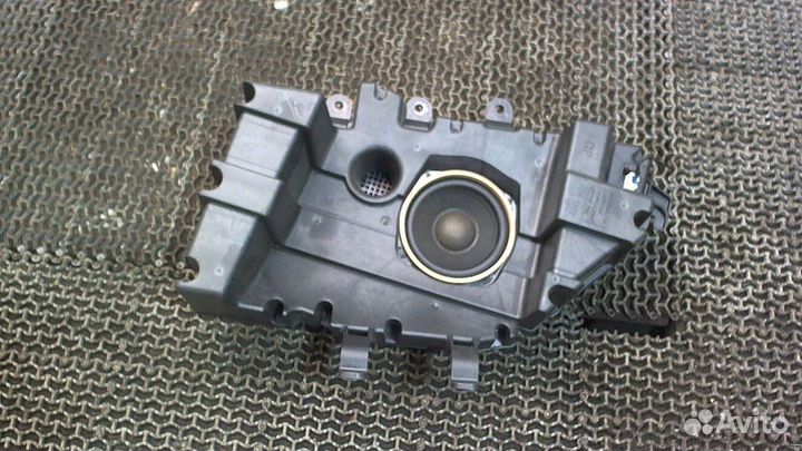 Сабвуфер Subaru Tribeca (B9), 2009