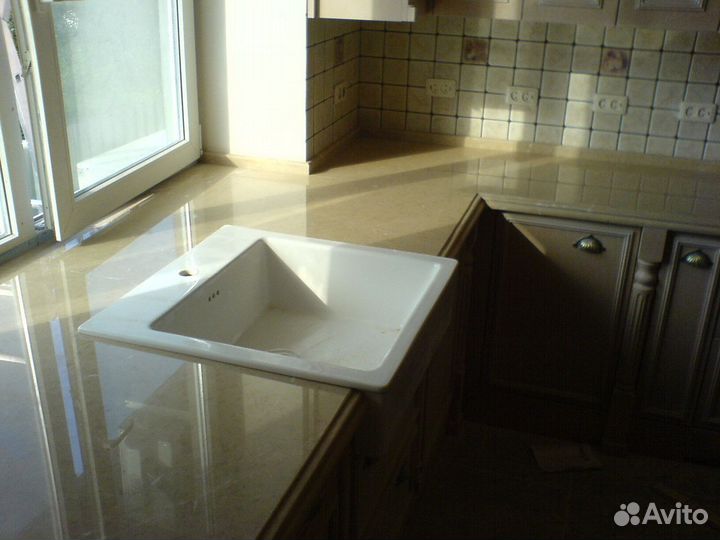 Барная стойка из искусственного камня