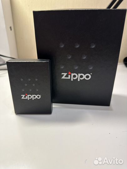 Зажигалка zippo
