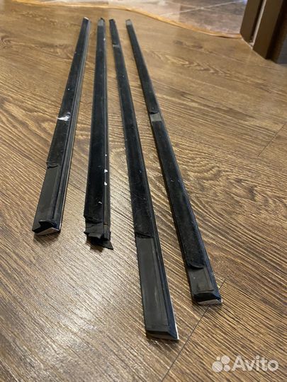 Молдинги cadillac блс