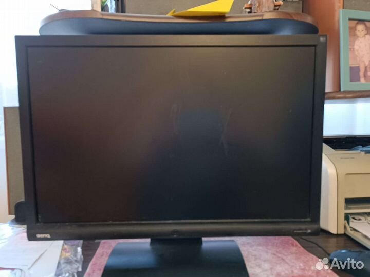 Монитор -BenQ G2200W