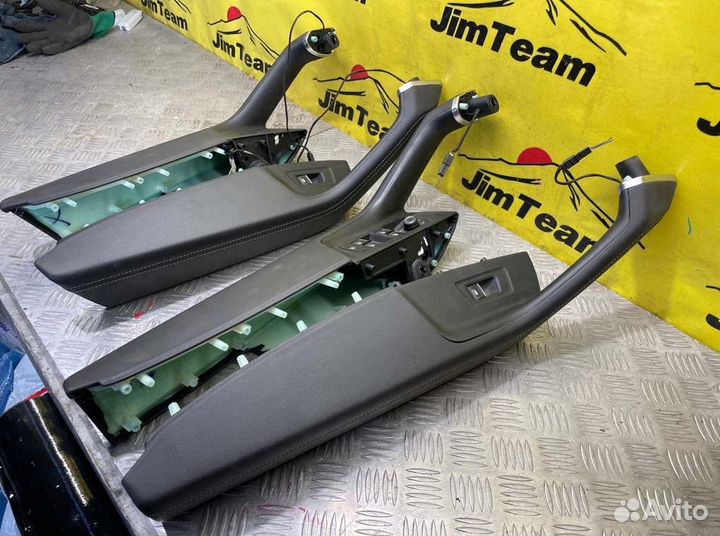 Подлокотник Volkswagen Passat Variant B8 3G5 CHH