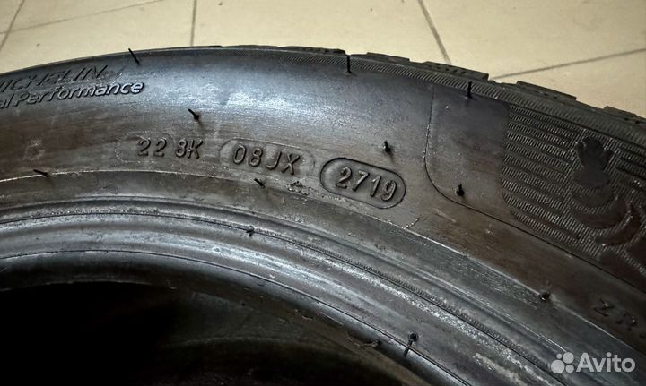 Michelin X-Ice North 4 225/55 R17