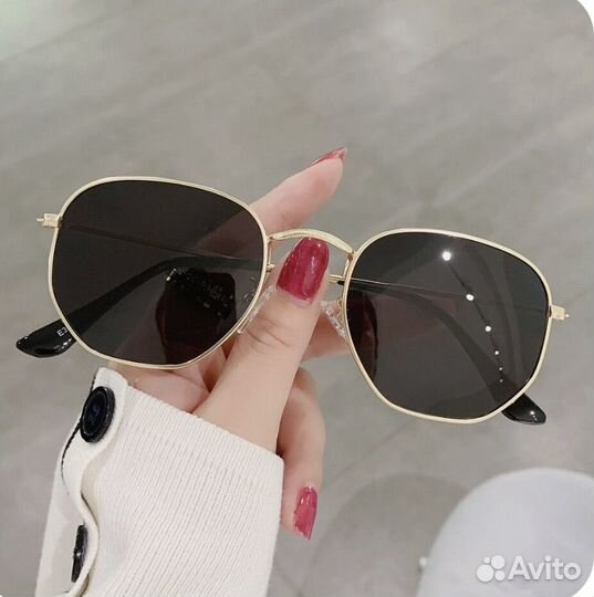 Солнцезащитные очки новые