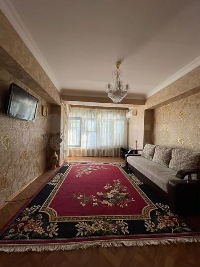 4-к. квартира, 90 м², 12/12 эт.