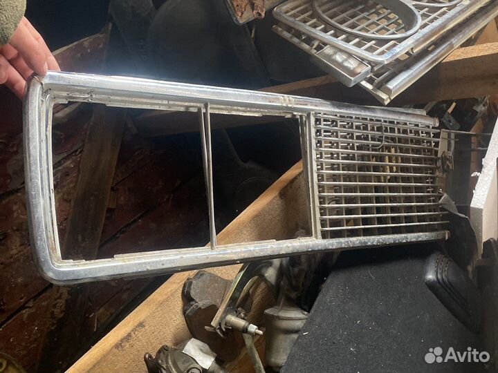 Решетка радиатора ваз 2103