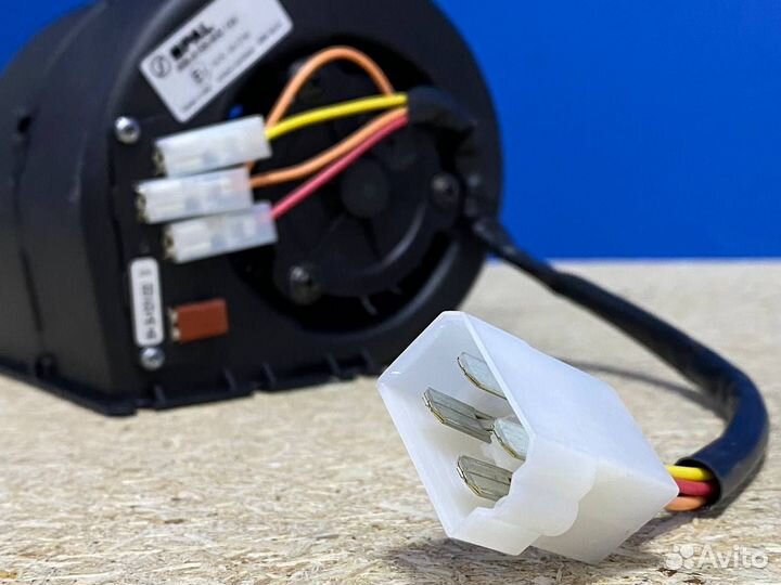 Мотор электро-отопителя салона одновальный 12V L1