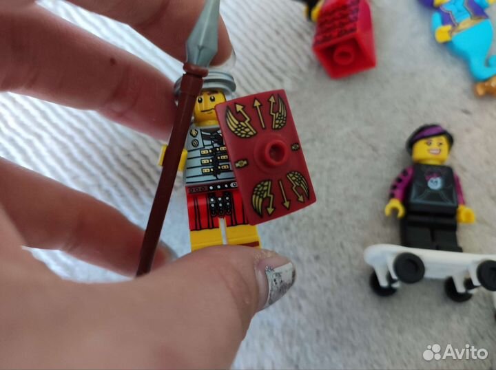 Lego минифигурки из 6 серии