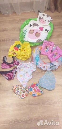 Купальники, повязки, принадлежности для плаванья