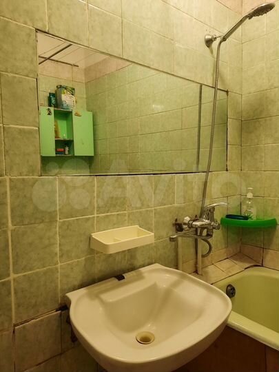 2-к. квартира, 52 м², 9/9 эт.