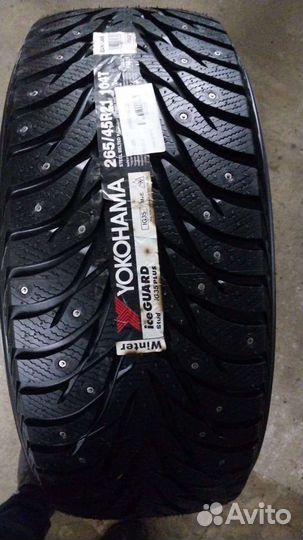 Yokohama Ice Guard IG35 265/45 R21