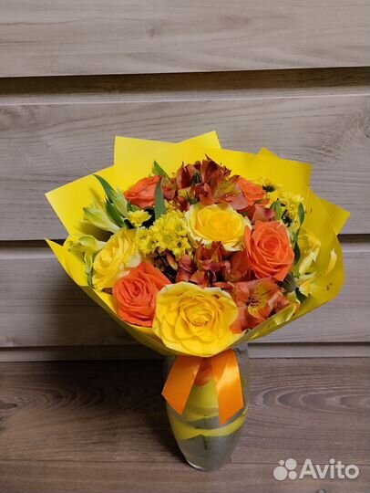 Помощник флориста