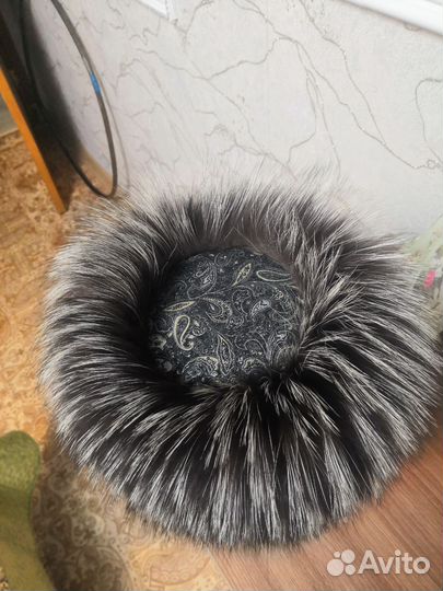 Шапка женская вязаная из хвостиков чернобурки