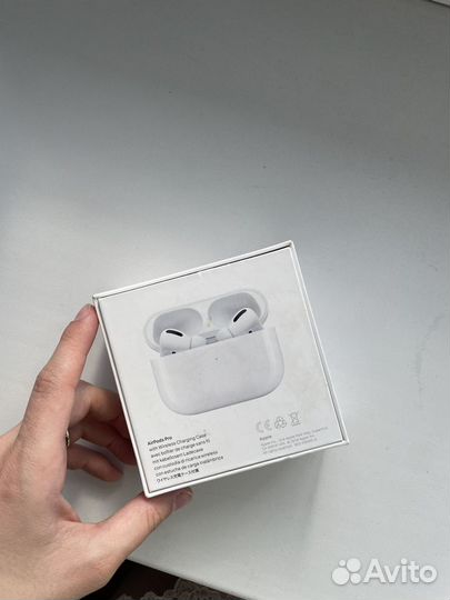 Коробка от airpods pro