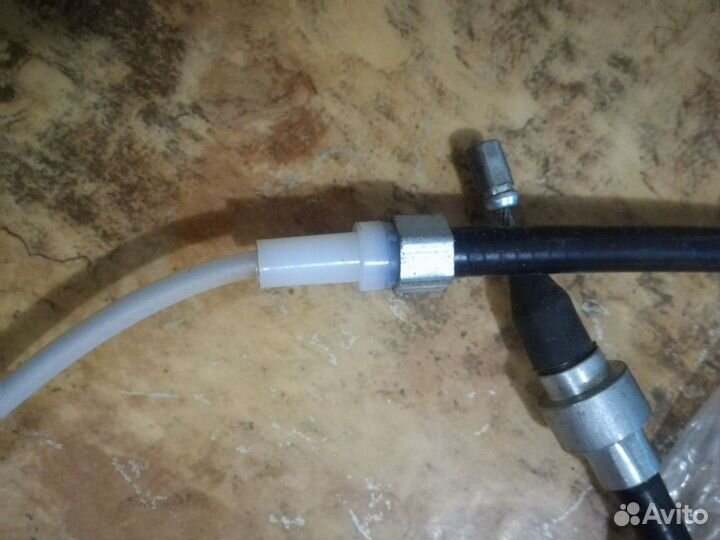 Трос ручника (пара) Wolksvagen Passat PC3019