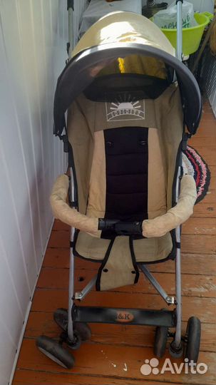 Прогулочная коляска трость